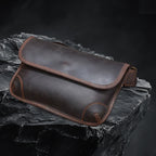 Umhängetasche aus echtem Rindsleder – schrägue Produktansicht, Vintage-Optik