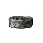 Wikinger Ring aus Edelstahl mit nordischen Runen – Runenring Herren Schmuck NORDSKULLS